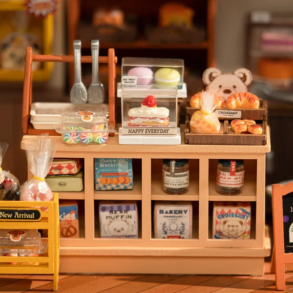 Rolife Becka's Baking House DIY Miniature House
