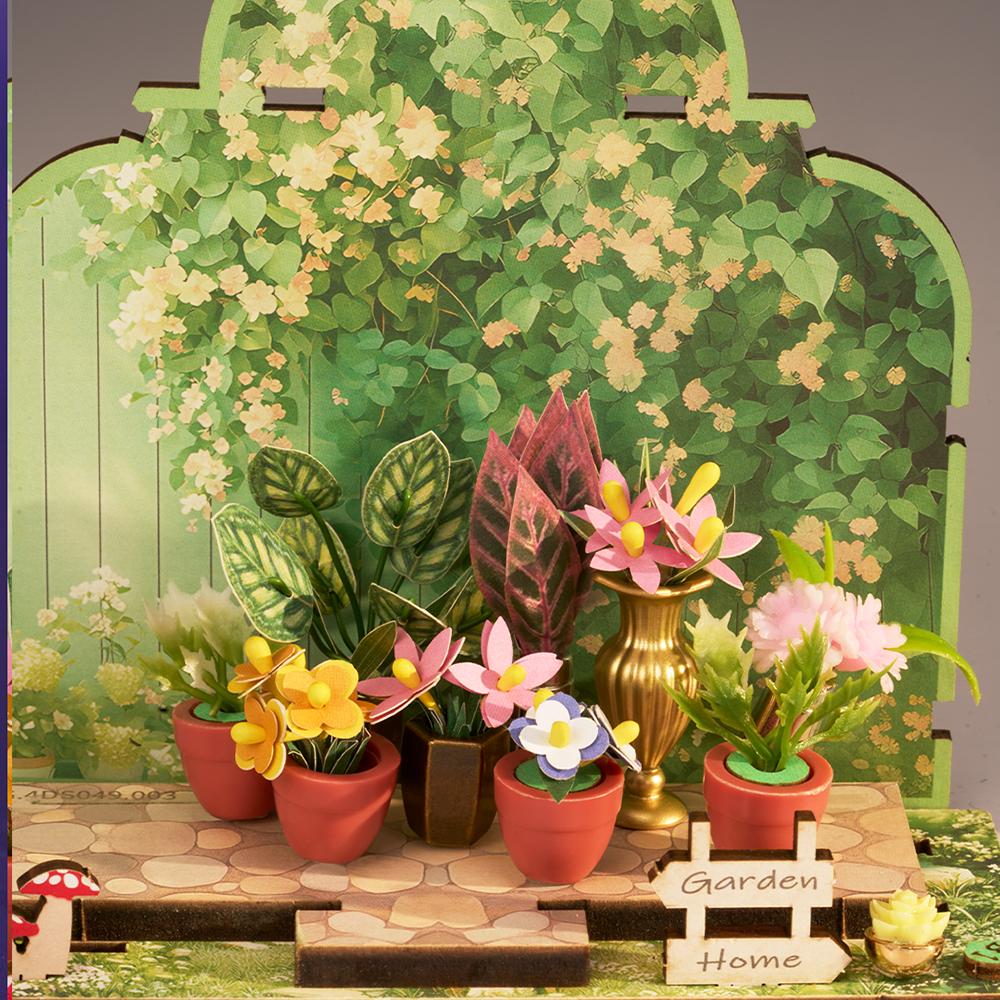 Rolife Green Fountain Garden DIY Miniature House
