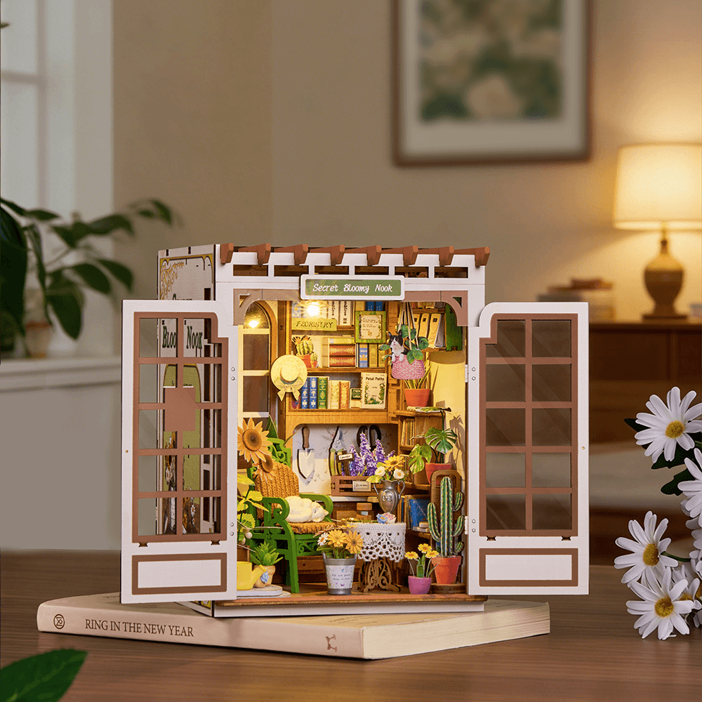 Rolife Secret Bloomy Nook DIY Book Nook