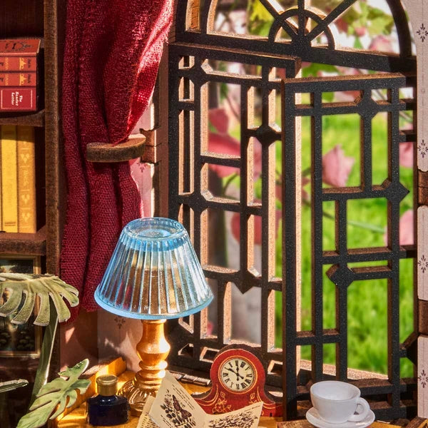 Rolife Silent Corner Study DIY Book Nook