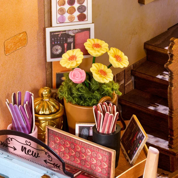 Rolife Wisdom Stationery Shop DIY Book Nook