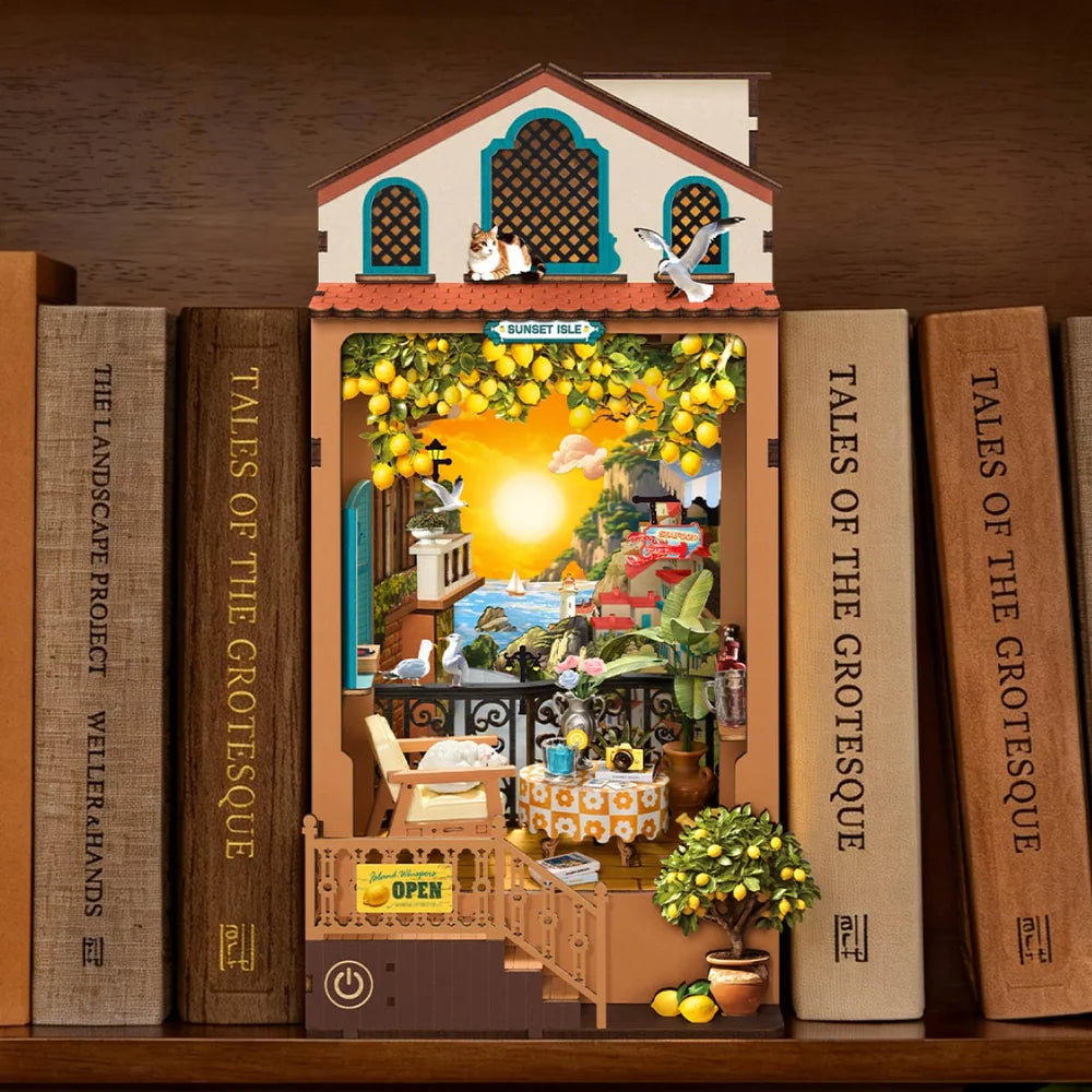 Rolife Sunset Isle DIY Book Nook