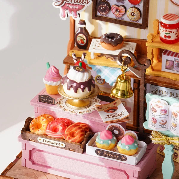 Rolife Sweetie's Donut Shop DIY Miniature House