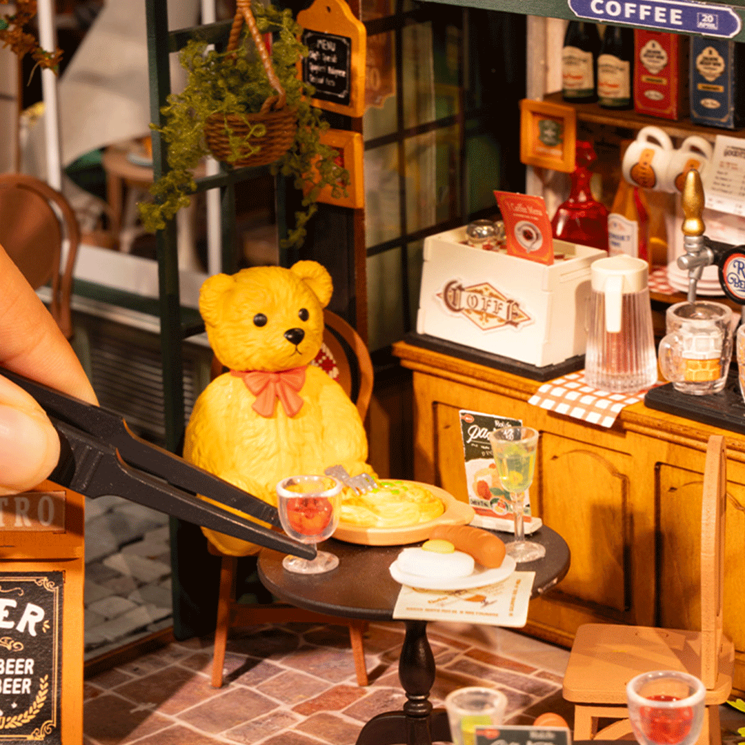 Rolife Tipsy Restaurant DIY Miniature House