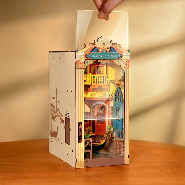 Rolife Romantic Venice DIY Book Nook